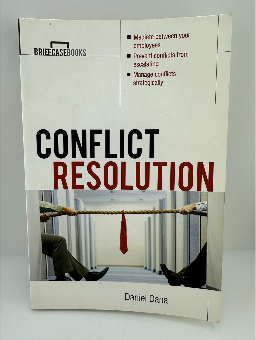 Conflict Resolution Briefcase Books Daniel Dana Paperback